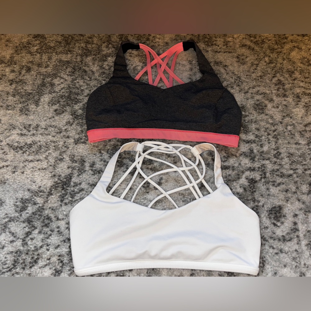 Lululemon Bundle of 2 Free to be Serene bras White and Grey and pink Size: 8 - Picture 2 of 7
